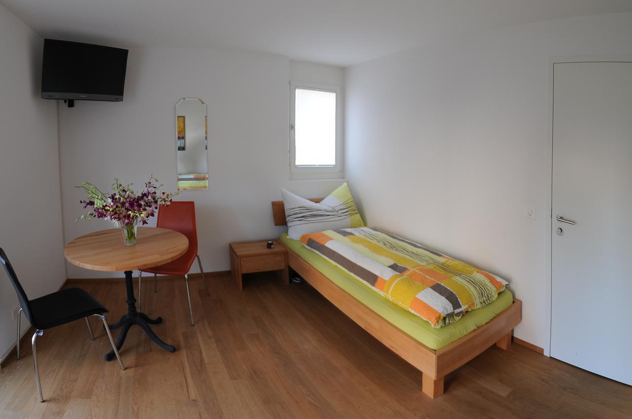 Bed And Breakfast Wegmann Andelfingen Ngoại thất bức ảnh