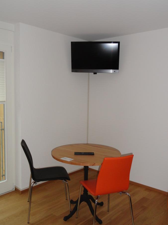 Bed And Breakfast Wegmann Andelfingen Ngoại thất bức ảnh